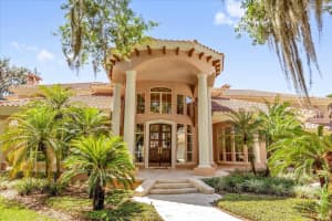 8302 EARLWOOD AVENUE, MOUNT DORA, FL 32757 Sold 05/08/25