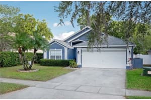 221 BAY STREET, APOPKA, FL 32712 Sold 08/27/25