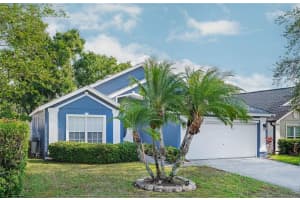221 BAY STREET, APOPKA, FL 32712 Sold 08/27/25
