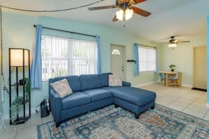 411 HIBISCUS ROAD, CASSELBERRY, FL 32707 Sold 07/08/25