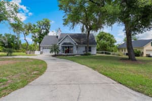 30746 FAIRVIEW AVENUE, TAVARES, FL 32778 Sold 05/21/25