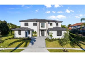 5762 EMERINGTON CRESCENT, ORLANDO, FL 32819 Sold 06/30/25