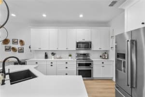 1000 FARMSTEAD STREET, EUSTIS, FL 32736 - MLS#MFRO6297735