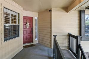 300 NEW WATERFORD PLACE, LONGWOOD, FL 32779 Sold 08/26/25