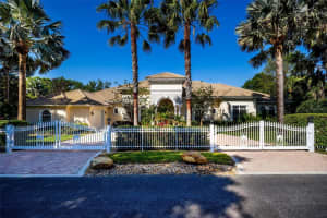 4 Island Dr, LAKE MARY
