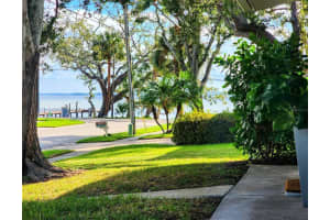 2806 SHELTON AVENUE, TAMPA, FL 33611 Sold 07/08/25