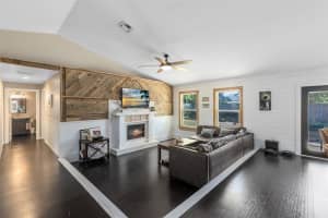 132 ALACHUA DRIVE, WINTER HAVEN, FL 33884 - MLS#MFRO6298159