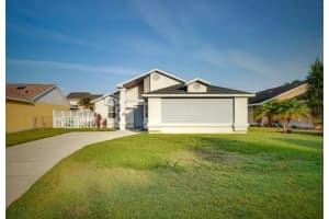 208 Applewood Ct, KISSIMMEE