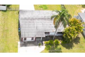922 LOCUST AVENUE, ORLANDO, FL 32809 Sold 05/29/25