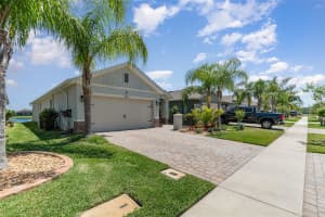 213 CARYOTA COURT, NEW SMYRNA BEACH, FL 32168 Sold 08/21/25