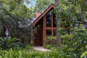 2114 BLUFF OAK STREET, APOPKA, FL 32712 Sold 06/10/25