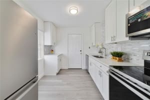 1201 CARLSBAD PLACE, ORLANDO, FL 32808 Sold 08/26/25