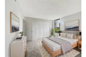 524 ORANGE DRIVE, ALTAMONTE SPRINGS, FL 32701 Sold 07/31/25