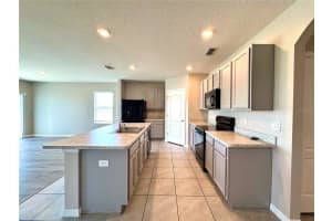216 GROVE BRANCH ROAD, WINTER HAVEN, FL 33880 Sold 07/30/25