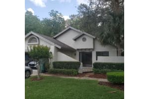 600 Fallsmead Cir, LONGWOOD