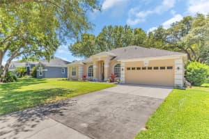 572 LANARKSHIRE PLACE, APOPKA, FL 32712 Sold 08/15/25