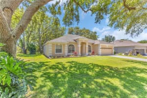 572 LANARKSHIRE PLACE, APOPKA, FL 32712 Sold 08/15/25
