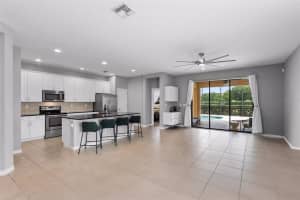 2142 VICTORIA DRIVE, DAVENPORT, FL 33837 - MLS#MFRO6299084