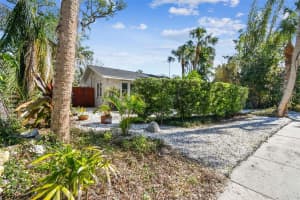 913 TENNESSEE LANE, SARASOTA, FL 34234 - MLS#MFRO6299136