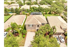 11885 PADUA LANE, ORLANDO, FL 32827 Sold 05/19/25