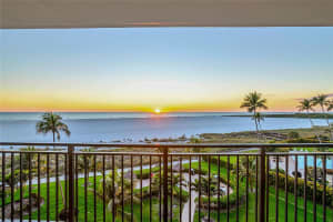 180 SEAVIEW COURT, MARCO ISLAND, FL 34145 - MLS#MFRO6299193