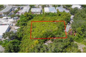 112 CORPORATION WAY, VENICE, FL 34285 - MLS#MFRO6299239