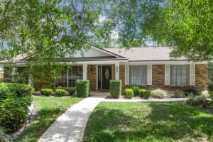 105 VALLEY COURT, LONGWOOD, FL 32779 Sold 05/09/25