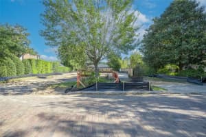 1181 VIA CAPRI, WINTER PARK, FL 32789 Sold 05/30/25