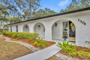 1304 DEER RUN DRIVE, WINTER SPRINGS, FL 32708 Sold 07/25/25