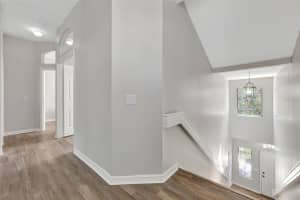 7021 DELLA DRIVE, ORLANDO, FL 32819 Sold 07/31/25