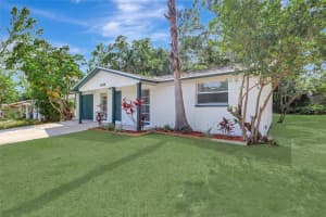 1024 APPLEWOOD DRIVE, CLEARWATER, FL 33759 Sold 06/09/25