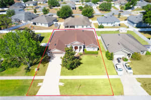 36300 Grand Island Oaks Cir Grand Island, FL 32735 - Off Market