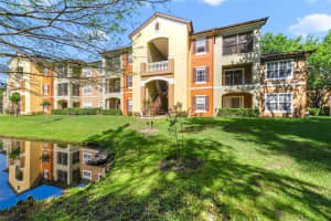 725 CREST PINES DRIVE, ORLANDO, FL 32828 Sold 06/10/25