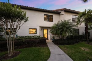 640 Killarney Bay Ct #4, WINTER PARK