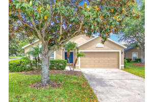 1961 LOCHSHYRE LOOP, OCOEE, FL 34761 Sold 05/23/25