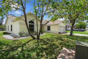 2645 DEBANY ROAD, KISSIMMEE, FL 34744 Sold 06/16/25