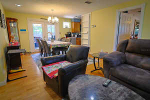 1 COSMOS DRIVE, ORLANDO, FL 32807 Sold 06/16/25