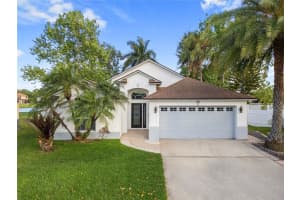 655 Eagle Pointe South, KISSIMMEE