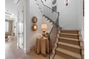 21 ROYAL PALM POINTE #C, VERO BEACH, FL 32960 Sold 06/10/25