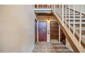 200 MAITLAND AVENUE, ALTAMONTE SPRINGS, FL 32701 Sold 06/01/25