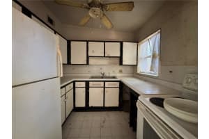 122 LAUREL DRIVE, SANFORD, FL 32773 Sold 08/06/25