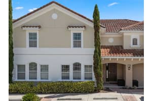 4722 Terrasonesta Dr, DAVENPORT