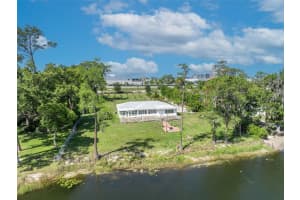 7420 LAKE WILLIS DRIVE, ORLANDO, FL 32821 - MLS#MFRO6300373