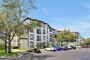 4126 BREAKVIEW DRIVE, ORLANDO, FL 32819 - MLS#MFRO6300515