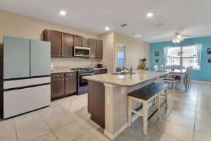 424 LAZIO CIRCLE, DEBARY, FL 32713 Sold 06/13/25