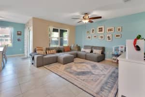 424 LAZIO CIRCLE, DEBARY, FL 32713 Sold 06/13/25