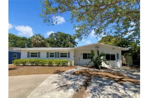 4825 W Bay Court Ave, TAMPA