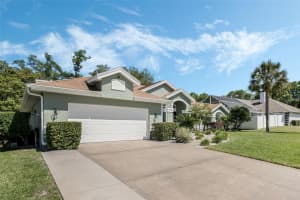907 RIDGE SPRING COURT, APOPKA, FL 32712 Sold 05/23/25