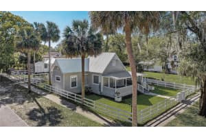 246 OAK AVENUE, ORANGE CITY, FL 32763 - MLS#MFRO6300955