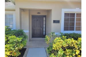 266 PARADISE WOODS COURT, DAVENPORT, FL 33896 Sold 06/09/25
